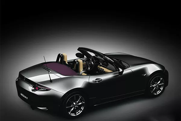 Mazda MX-5 Sakura