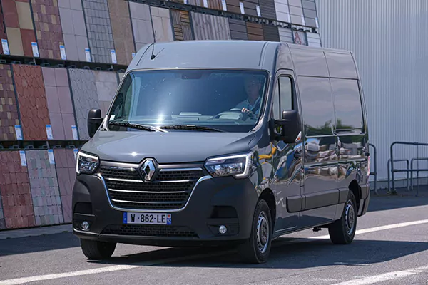 Elektrotransporter umfassend aktualisiert. Der Renault Master E-Tech. -  Auto Mattern