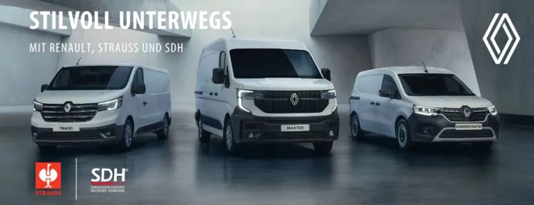 Drei weiße Renault-Nutzfahrzeuge (Trafic, Master und Kangoo Rapid) sind nebeneinander in einem modernen, industriellen Umfeld geparkt, über ihnen die Logos von Strauss und SDH.